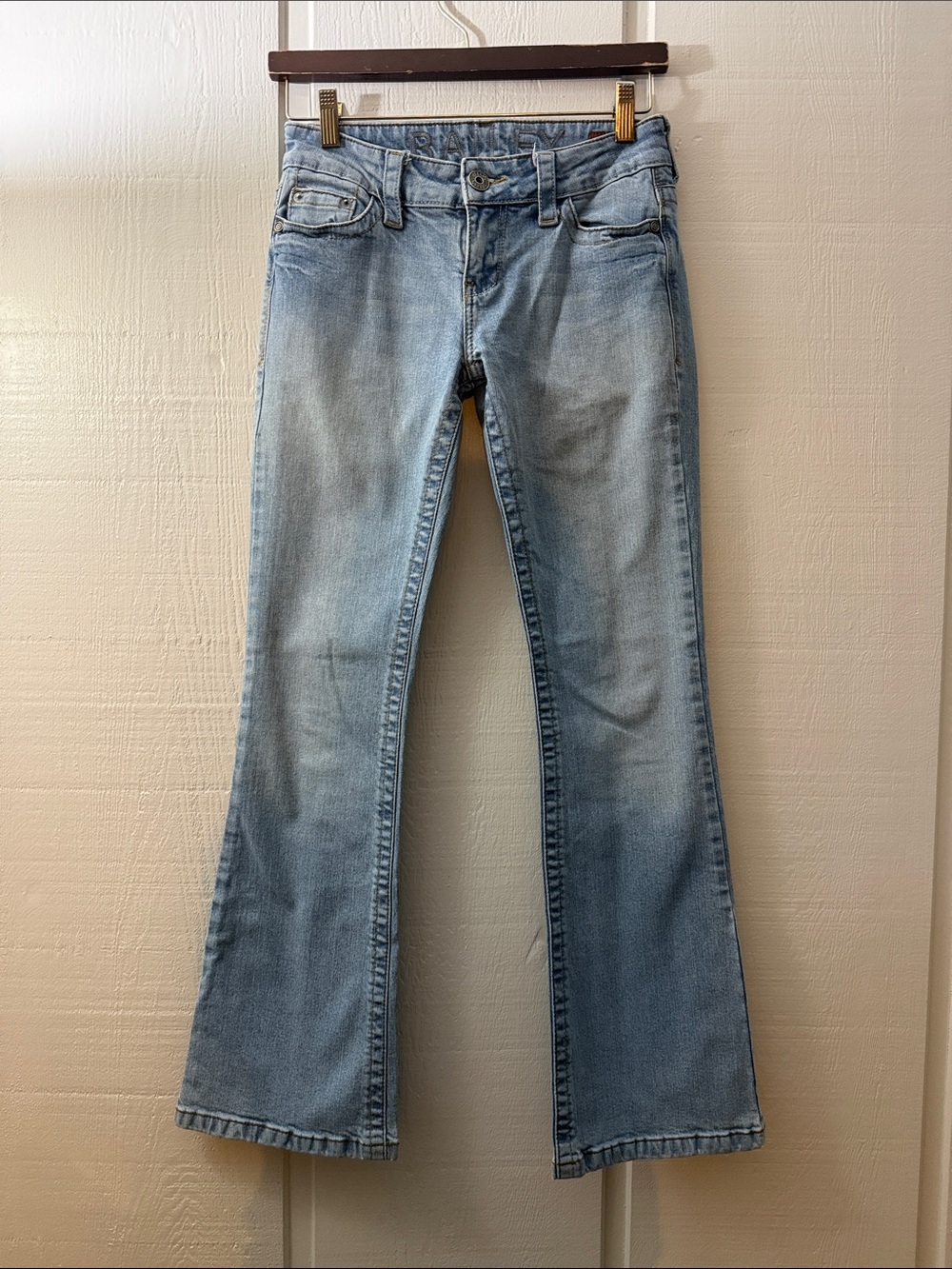 dELiA*s Light Blue Flare Jeans Bailey Cut 1/2S